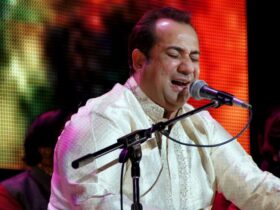Lag Ja Gale by Rahat Fateh Ali Khan OST Bhoomi (Video)